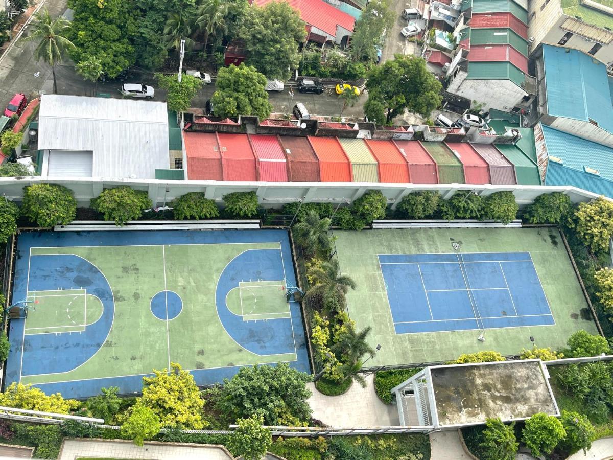 Cubao, Quezon City Condo Staycation Manila Exterior photo